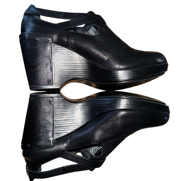 DANSKO FRANKA WEDGE SHOE - Picture 3 of 7